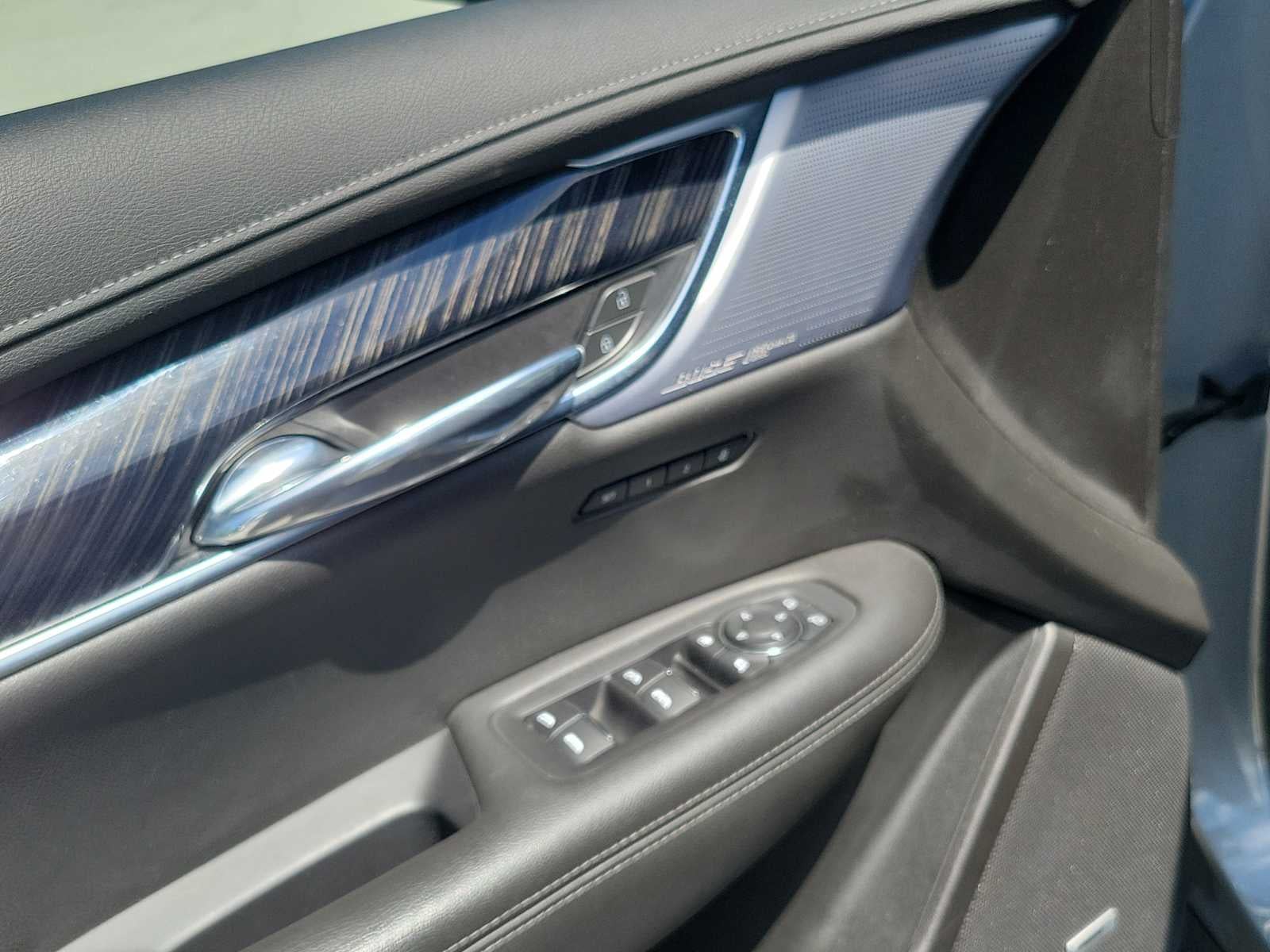 2023 Cadillac XT6 AWD Premium Luxury