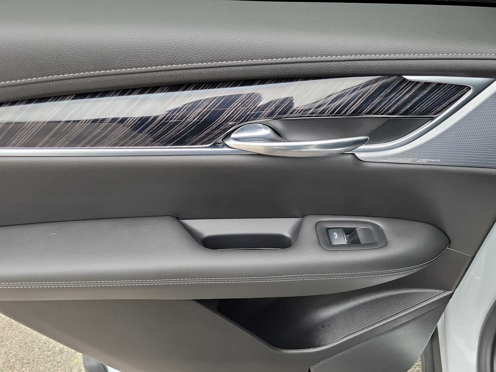 2024 Cadillac XT6 AWD Premium Luxury