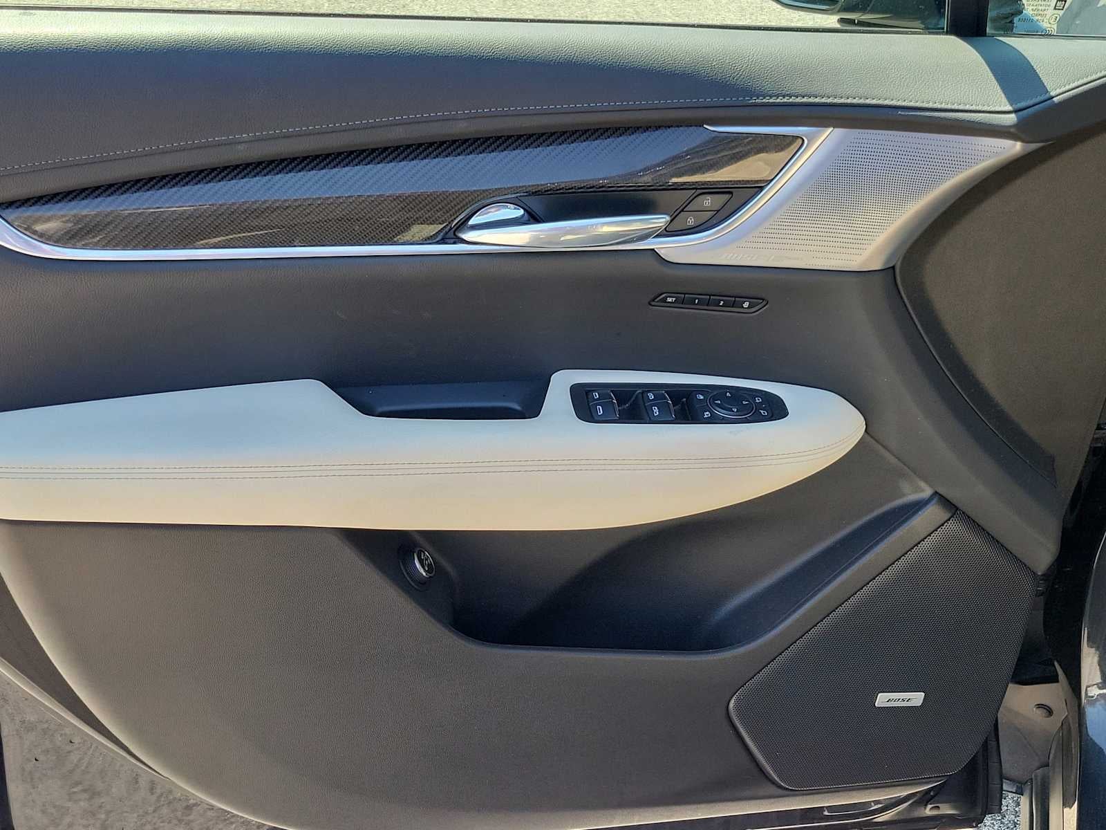 2023 Cadillac XT6 AWD Sport