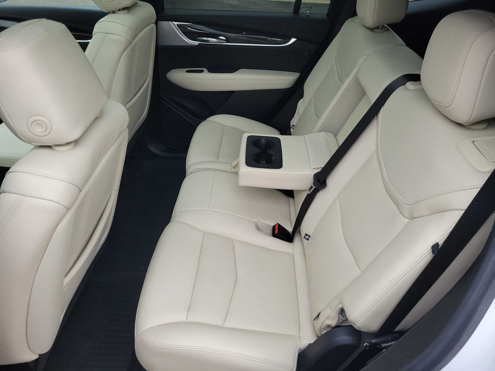 2023 Cadillac XT6 AWD Sport