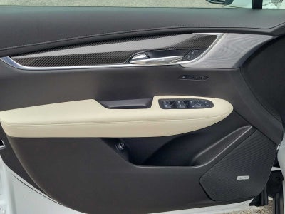 2023 Cadillac XT6 AWD Sport