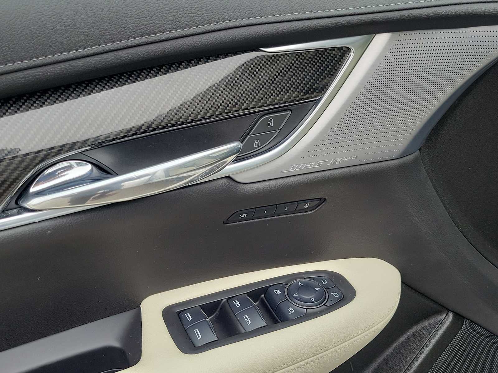 2023 Cadillac XT6 AWD Sport