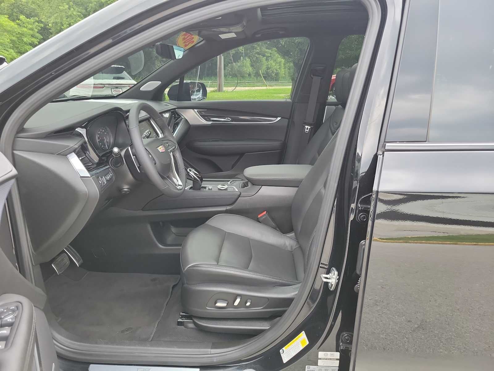 2024 Cadillac XT6 AWD Sport
