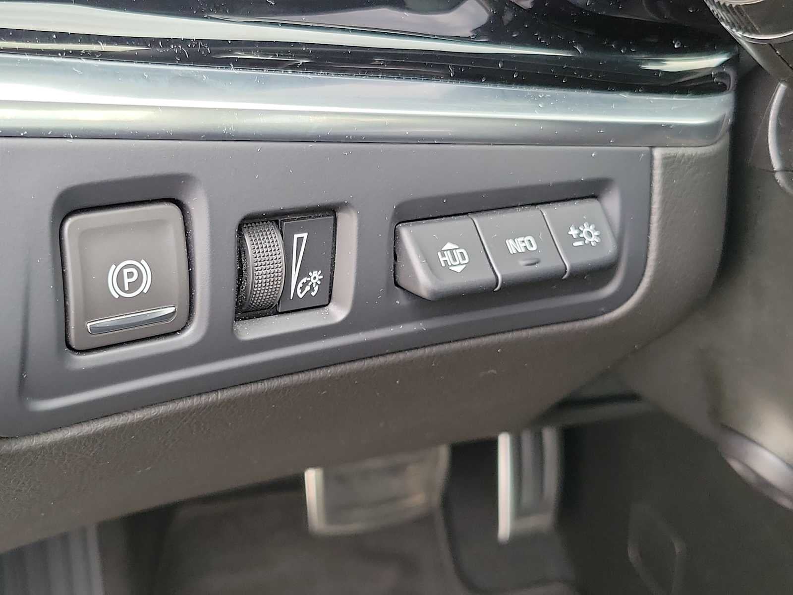 2024 Cadillac XT6 AWD Sport