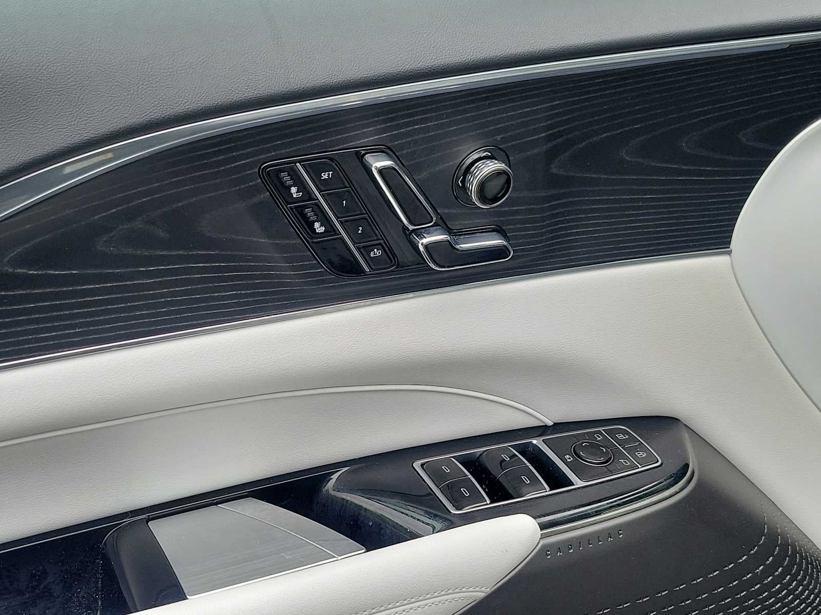 2024 Cadillac LYRIQ Luxury