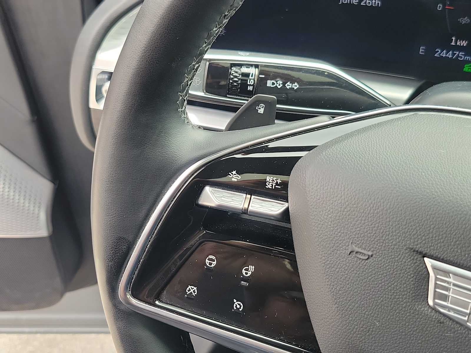 2024 Cadillac LYRIQ Sport