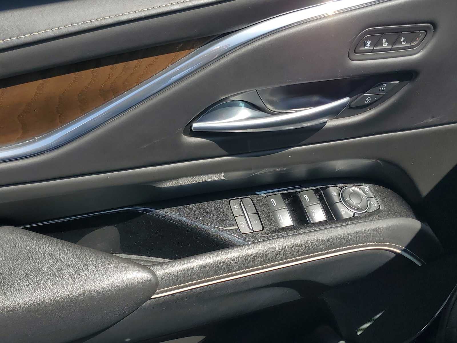 2023 Cadillac Escalade 4WD Sport Platinum