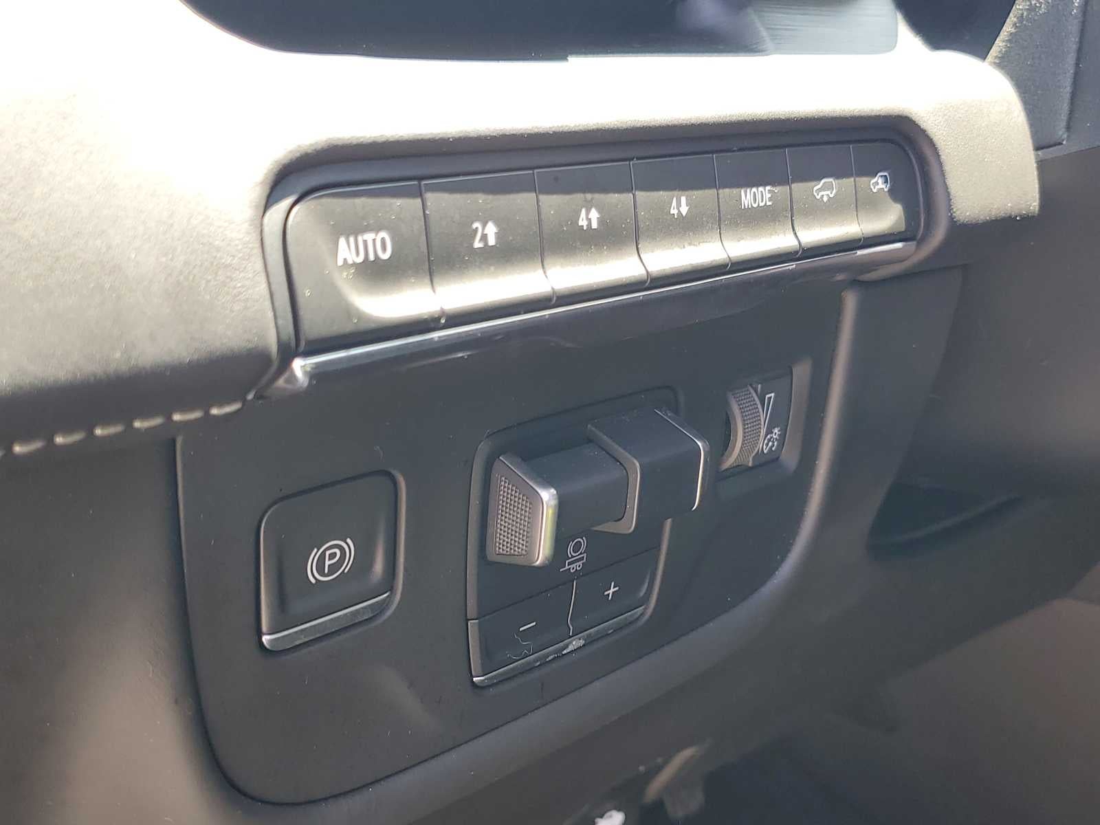 2023 Cadillac Escalade 4WD Sport Platinum
