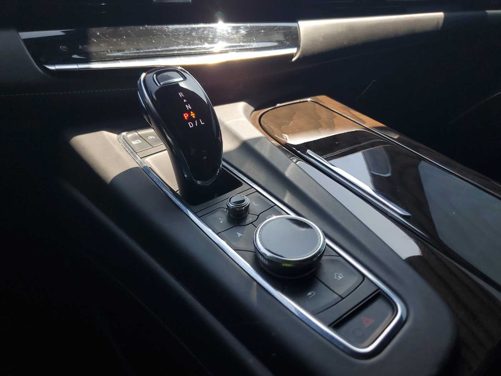 2023 Cadillac Escalade 4WD Sport Platinum