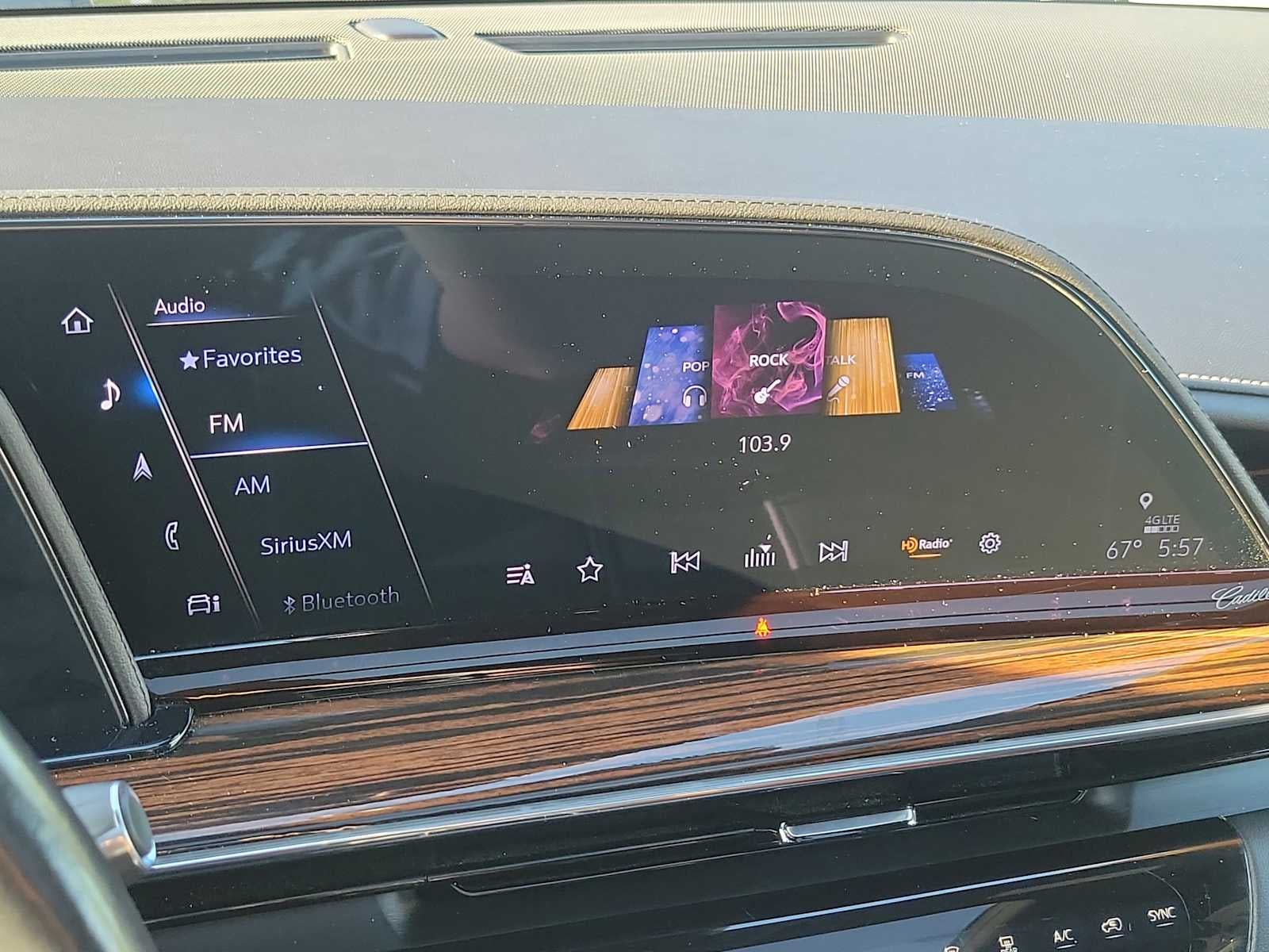 2023 Cadillac Escalade ESV 4WD Premium Luxury