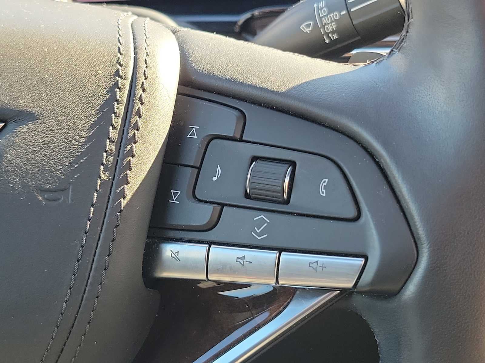 2022 Cadillac Escalade ESV Sport Platinum