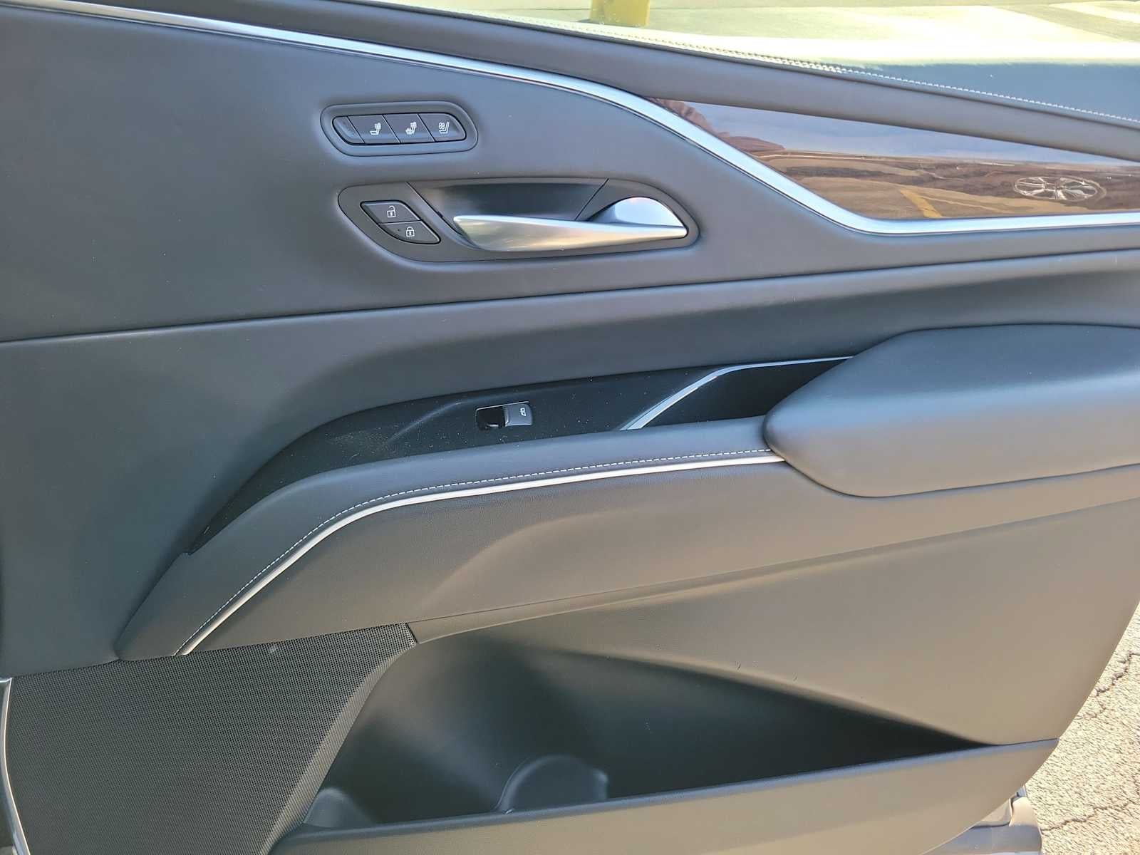 2022 Cadillac Escalade ESV Sport Platinum