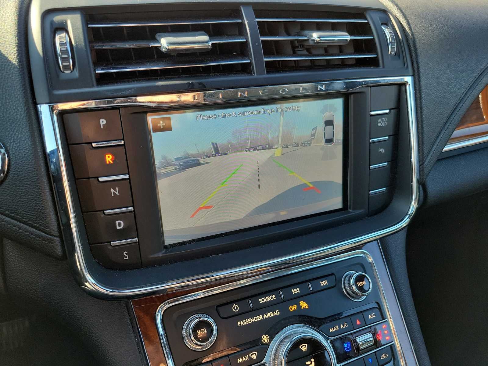 2017 Lincoln Continental Reserve