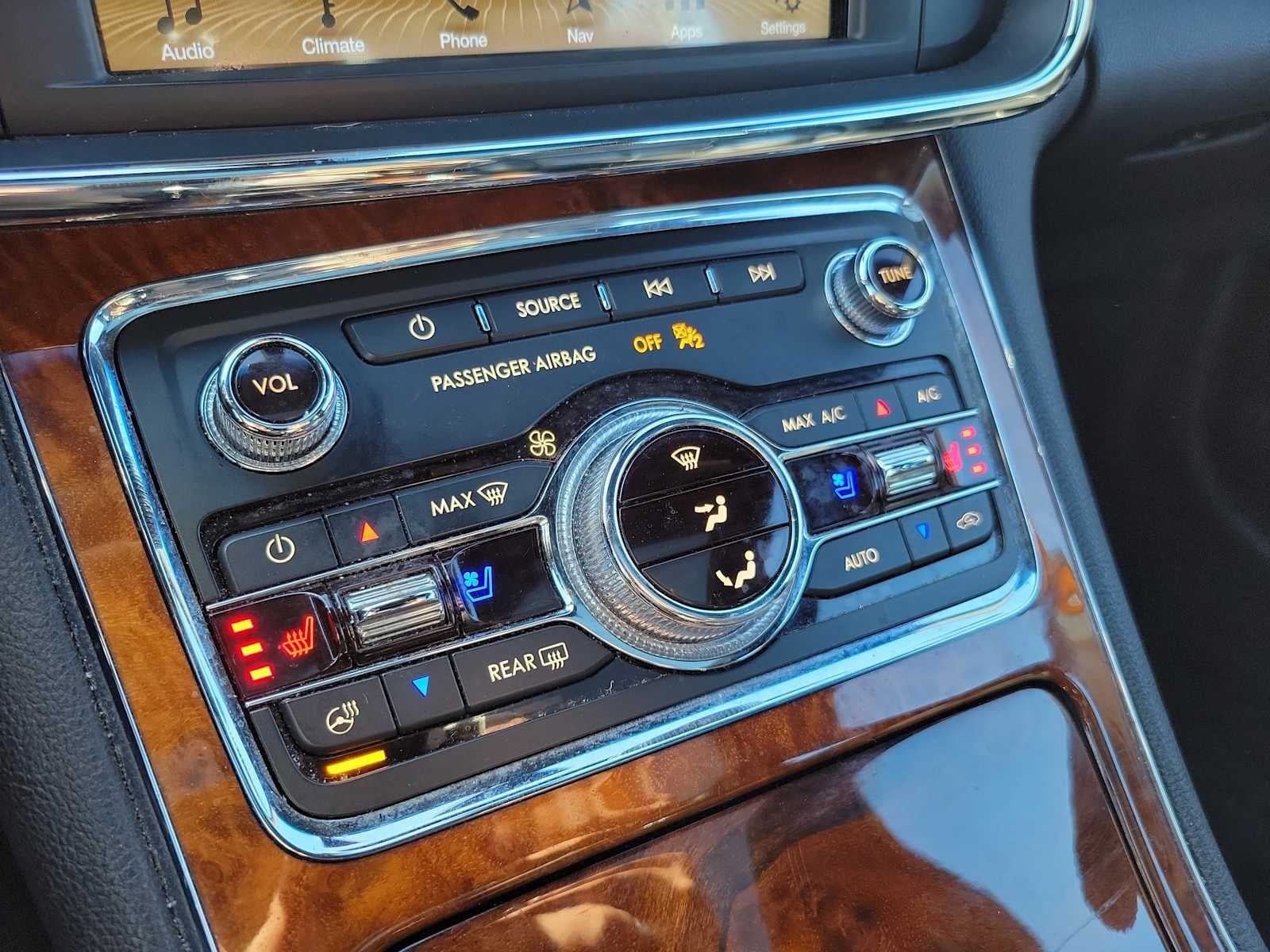 2017 Lincoln Continental Reserve