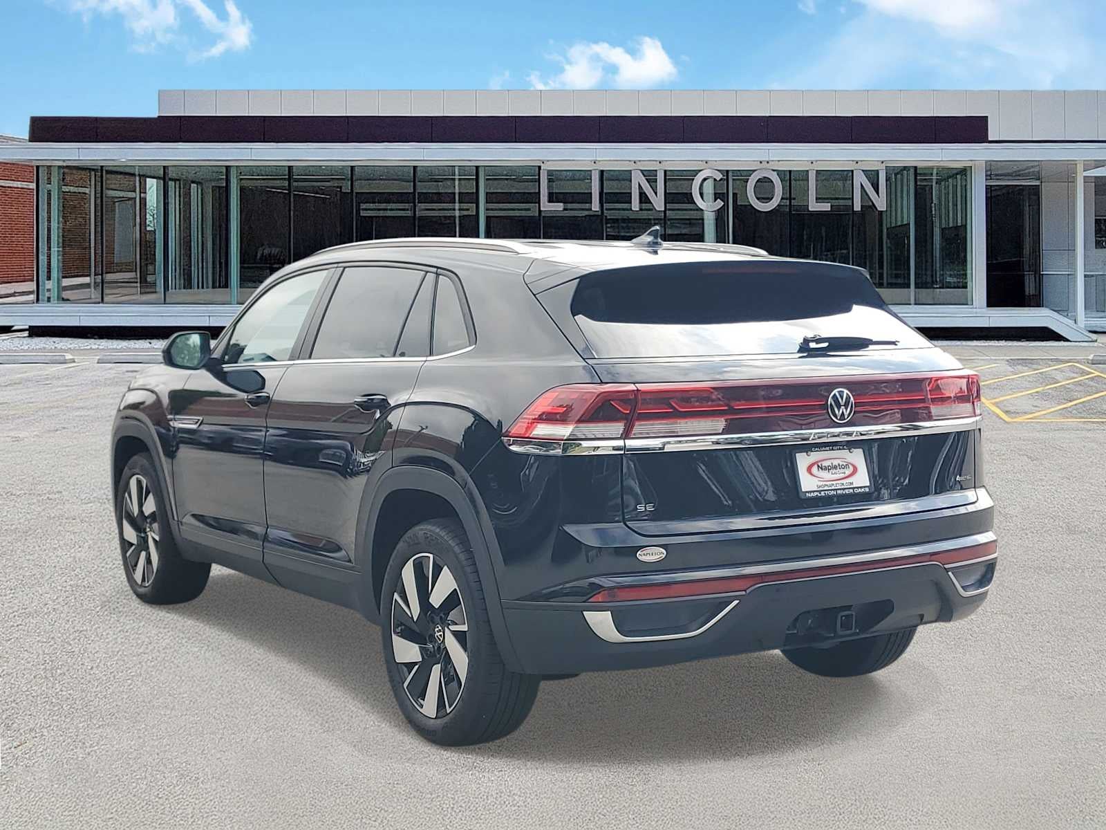 2025 Volkswagen Atlas Cross Sport 2.0T SE w/Technology