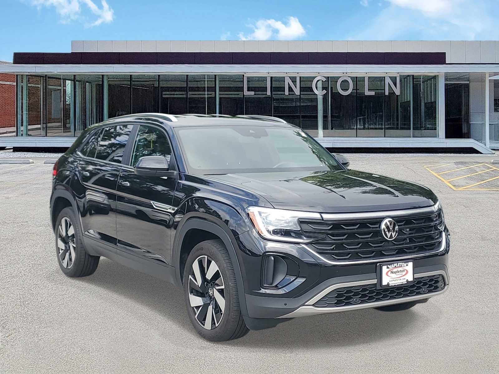 2025 Volkswagen Atlas Cross Sport 2.0T SE w/Technology