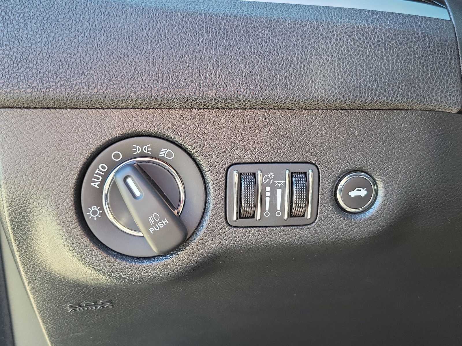 2018 Chrysler 300 300S