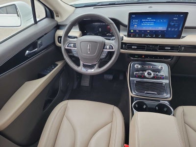 2023 Lincoln Nautilus Standard