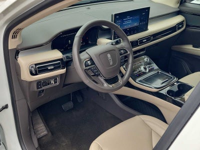 2023 Lincoln Nautilus Standard