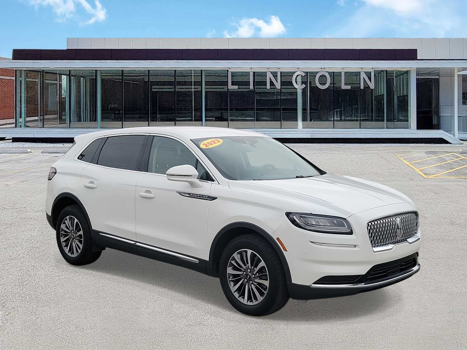 2023 Lincoln Nautilus Standard