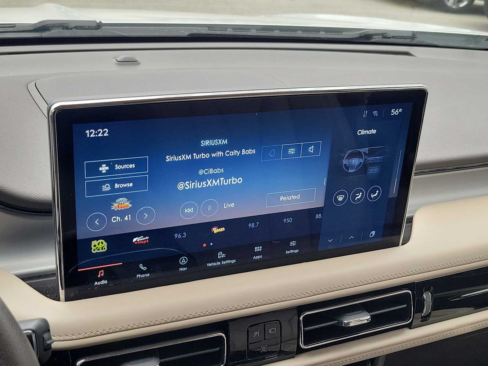 2023 Lincoln Nautilus Standard