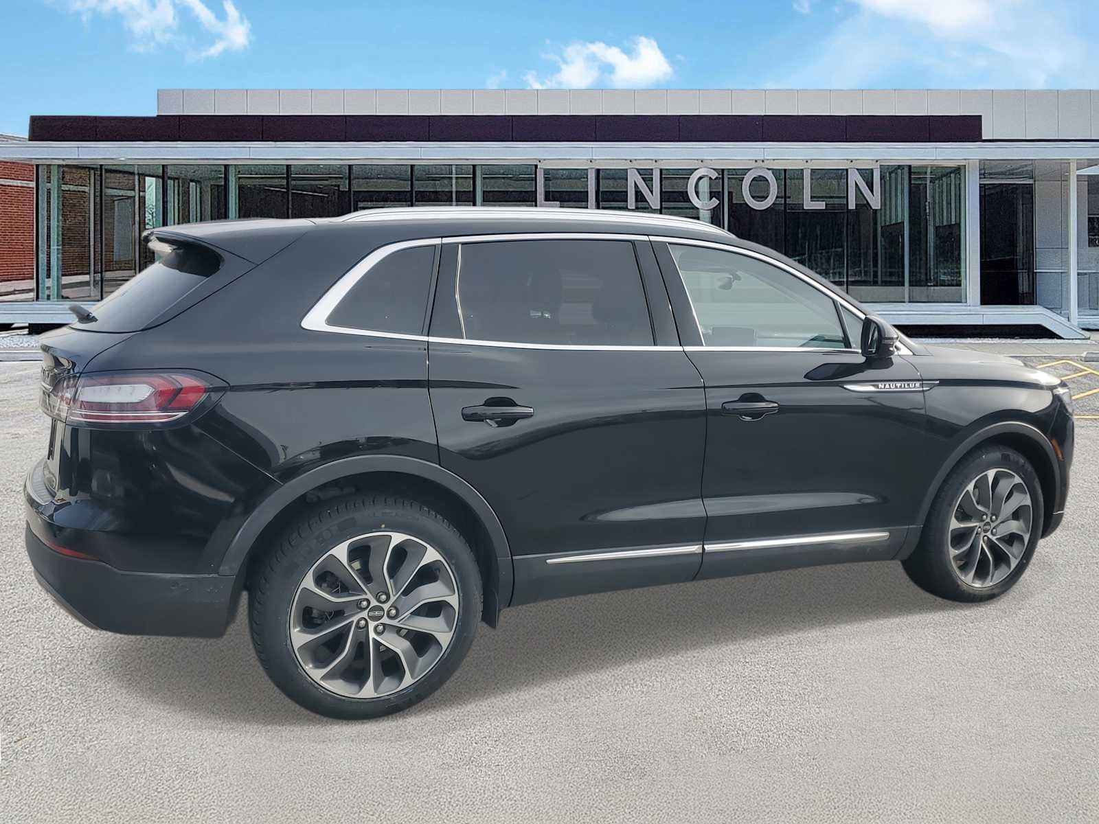 2022 Lincoln Nautilus Reserve