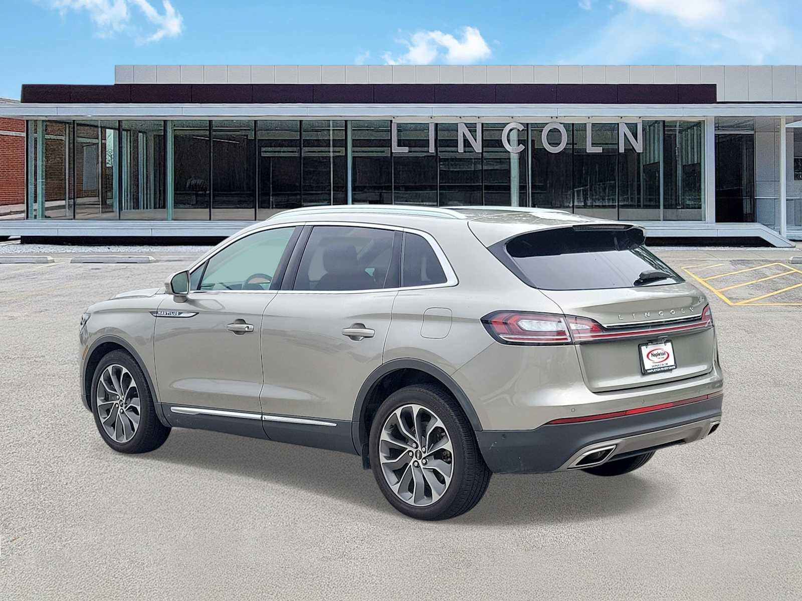 2023 Lincoln Nautilus Reserve