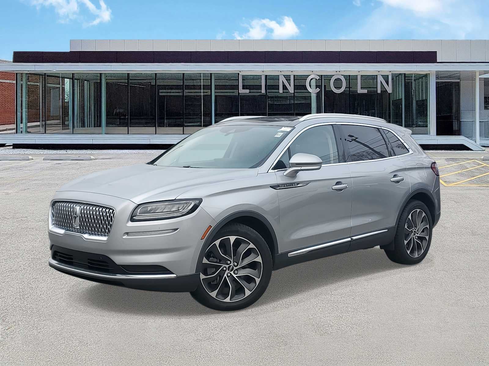 2022 Lincoln Nautilus Reserve