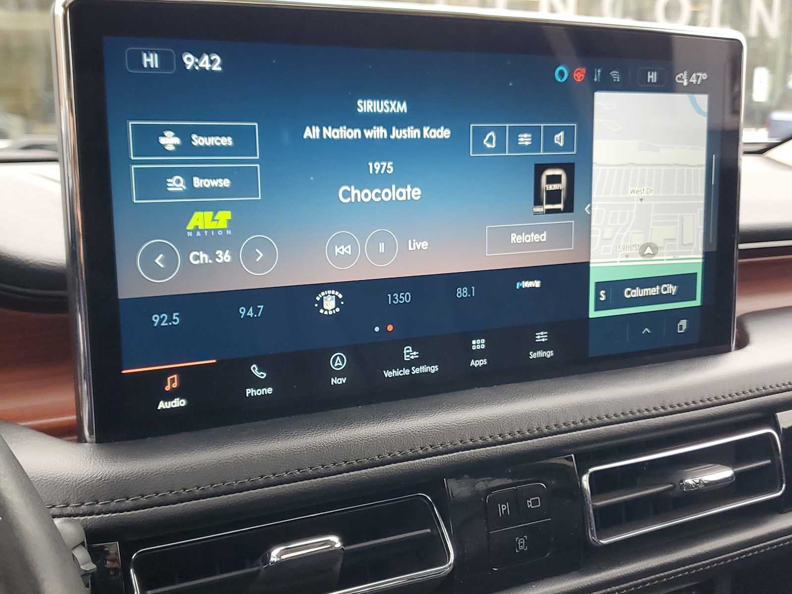 2022 Lincoln Nautilus Reserve