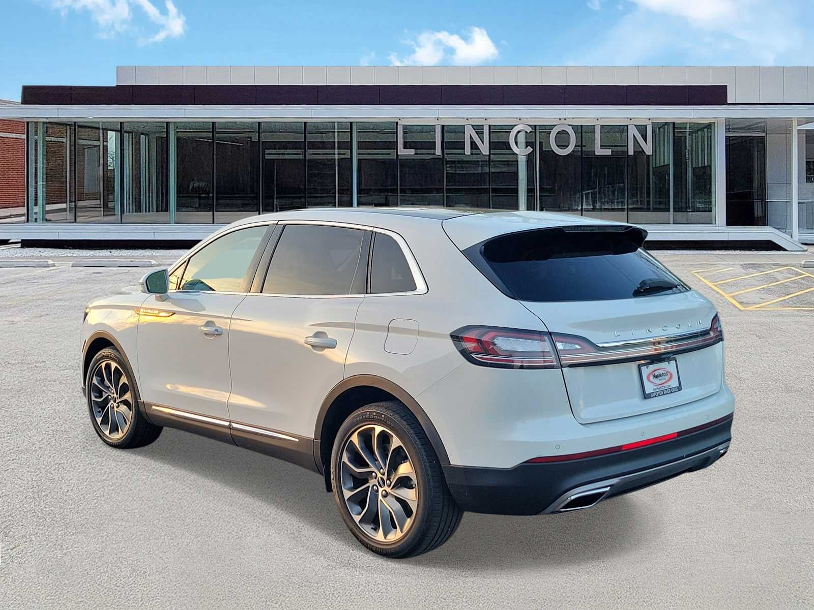 2022 Lincoln Nautilus Reserve