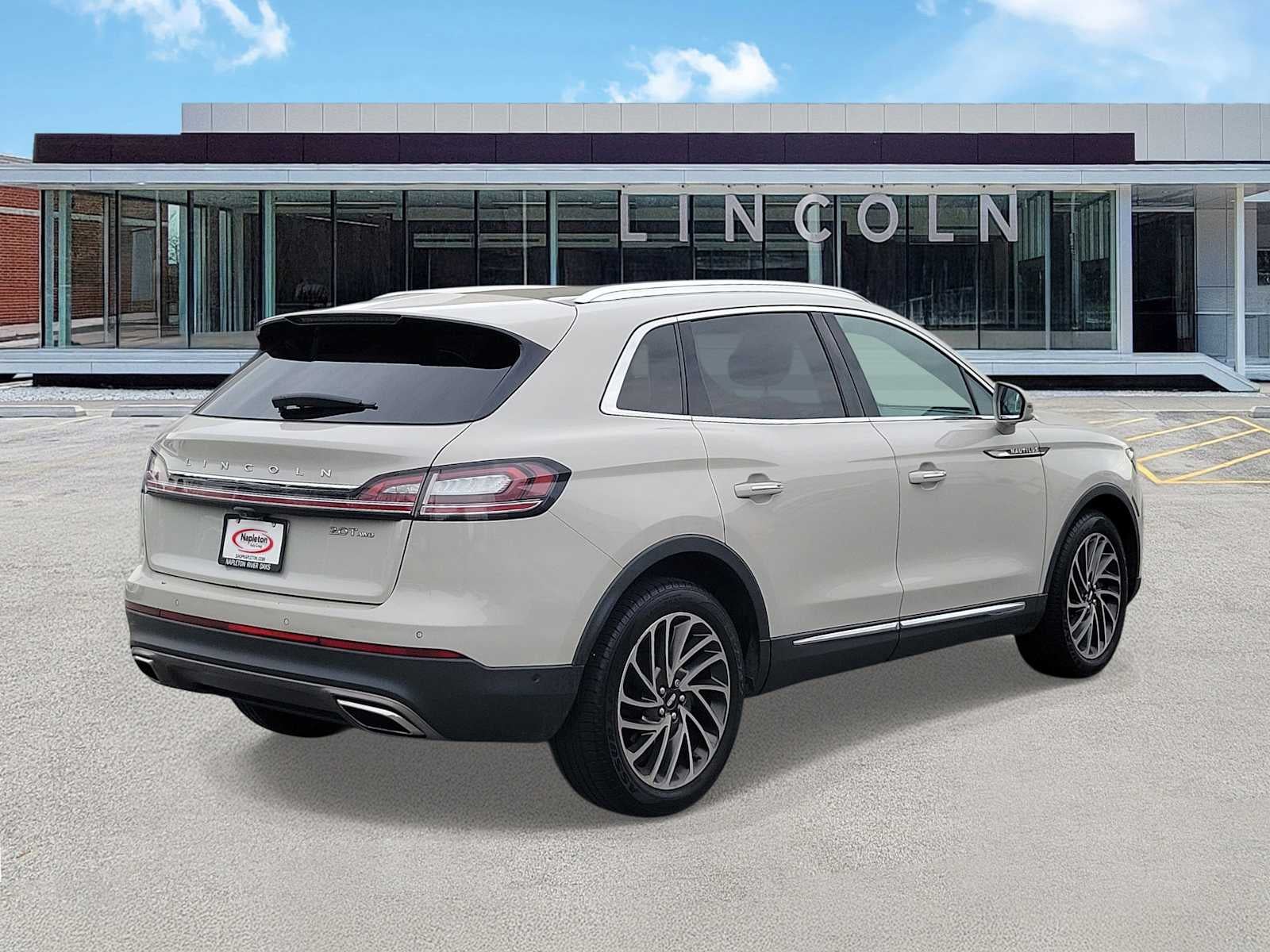 2020 Lincoln Nautilus Reserve