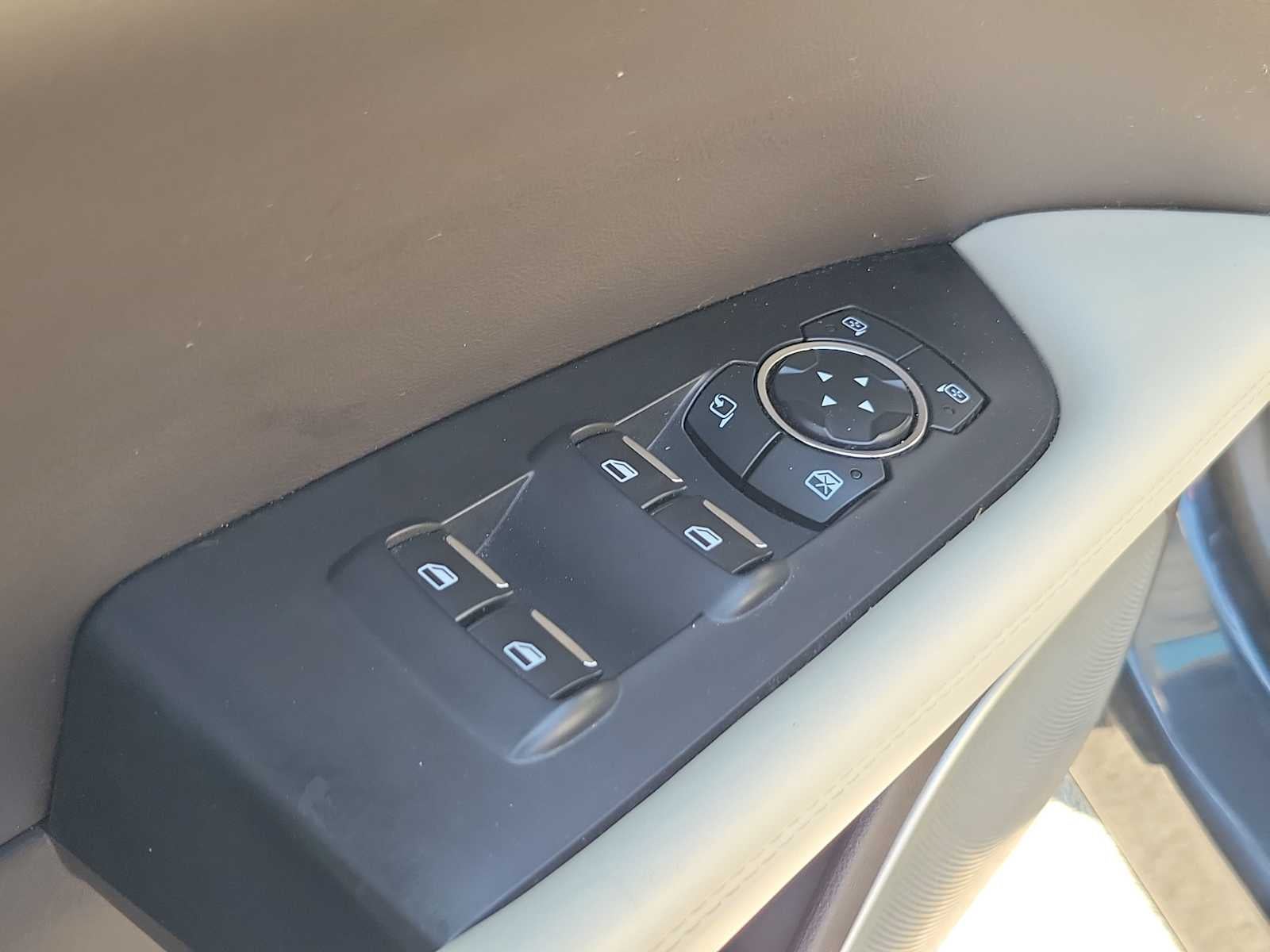 2023 Lincoln Nautilus Black Label