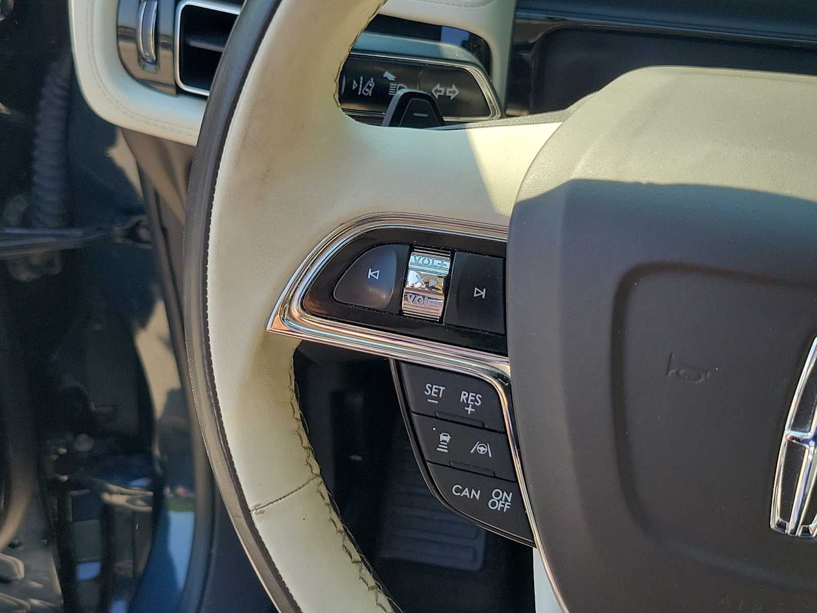 2023 Lincoln Nautilus Black Label