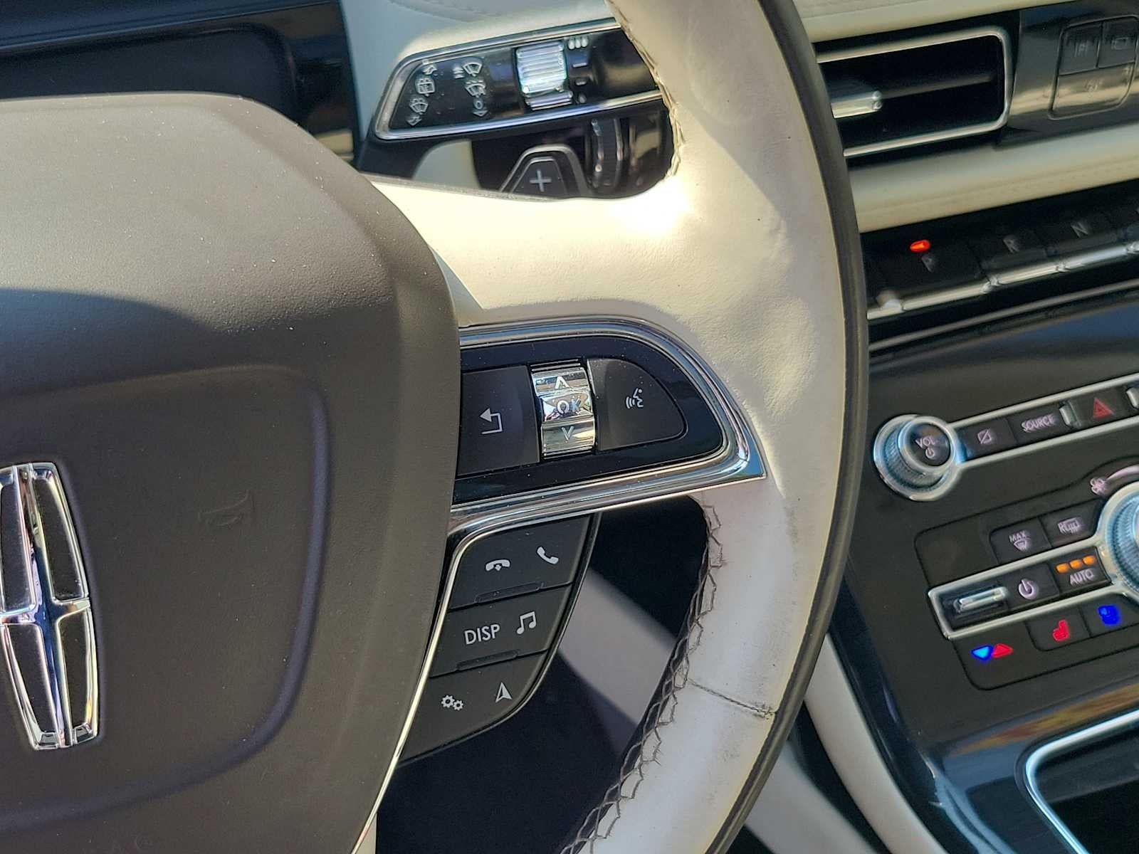 2023 Lincoln Nautilus Black Label