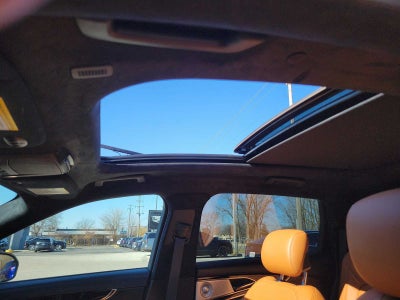 2022 Lincoln Nautilus Black Label