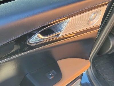 2022 Lincoln Nautilus Black Label