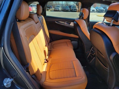 2022 Lincoln Nautilus Black Label