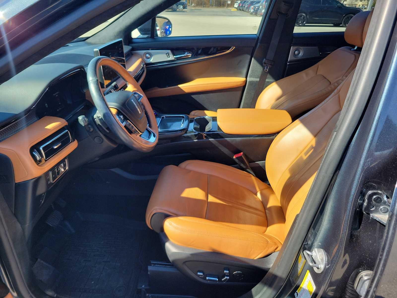 2022 Lincoln Nautilus Black Label