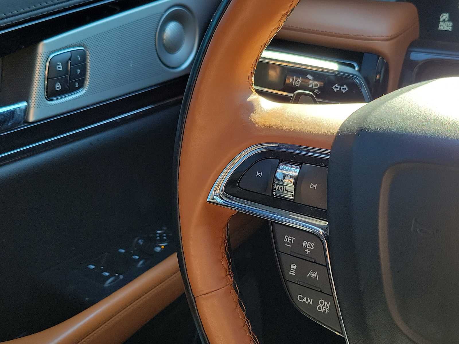 2023 Lincoln Nautilus Black Label