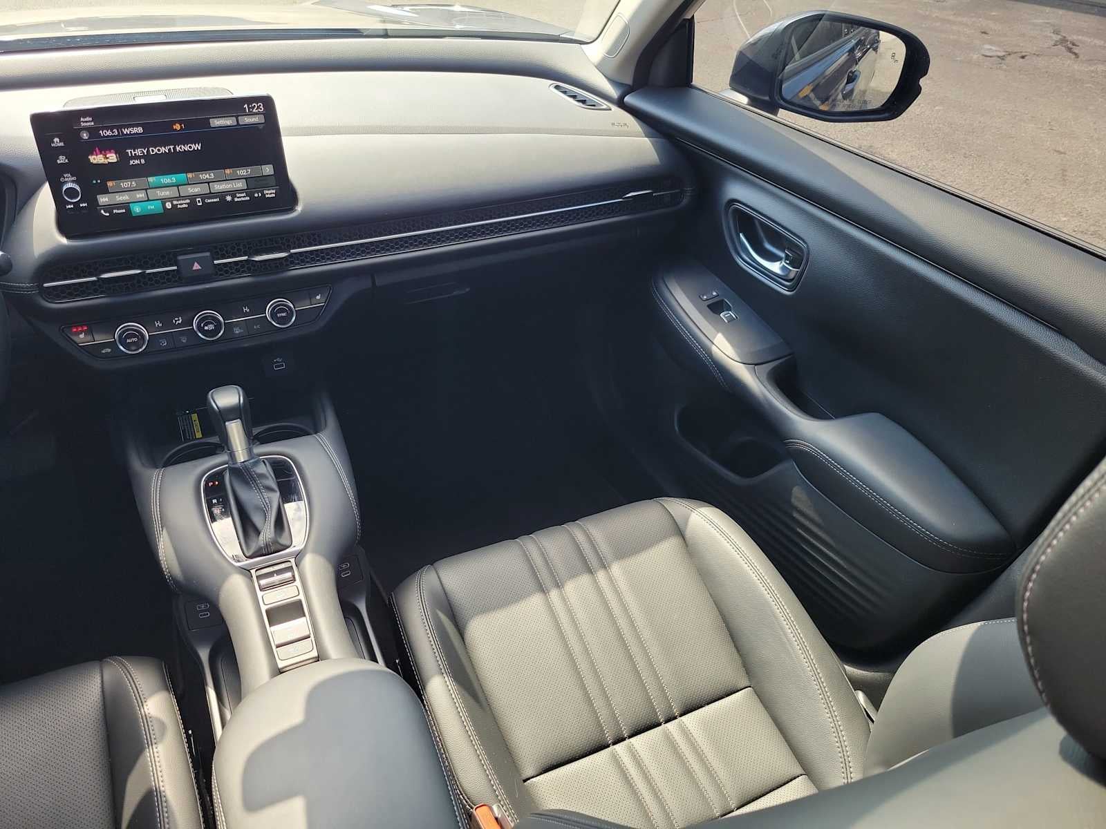 2025 Honda HR-V EX-L