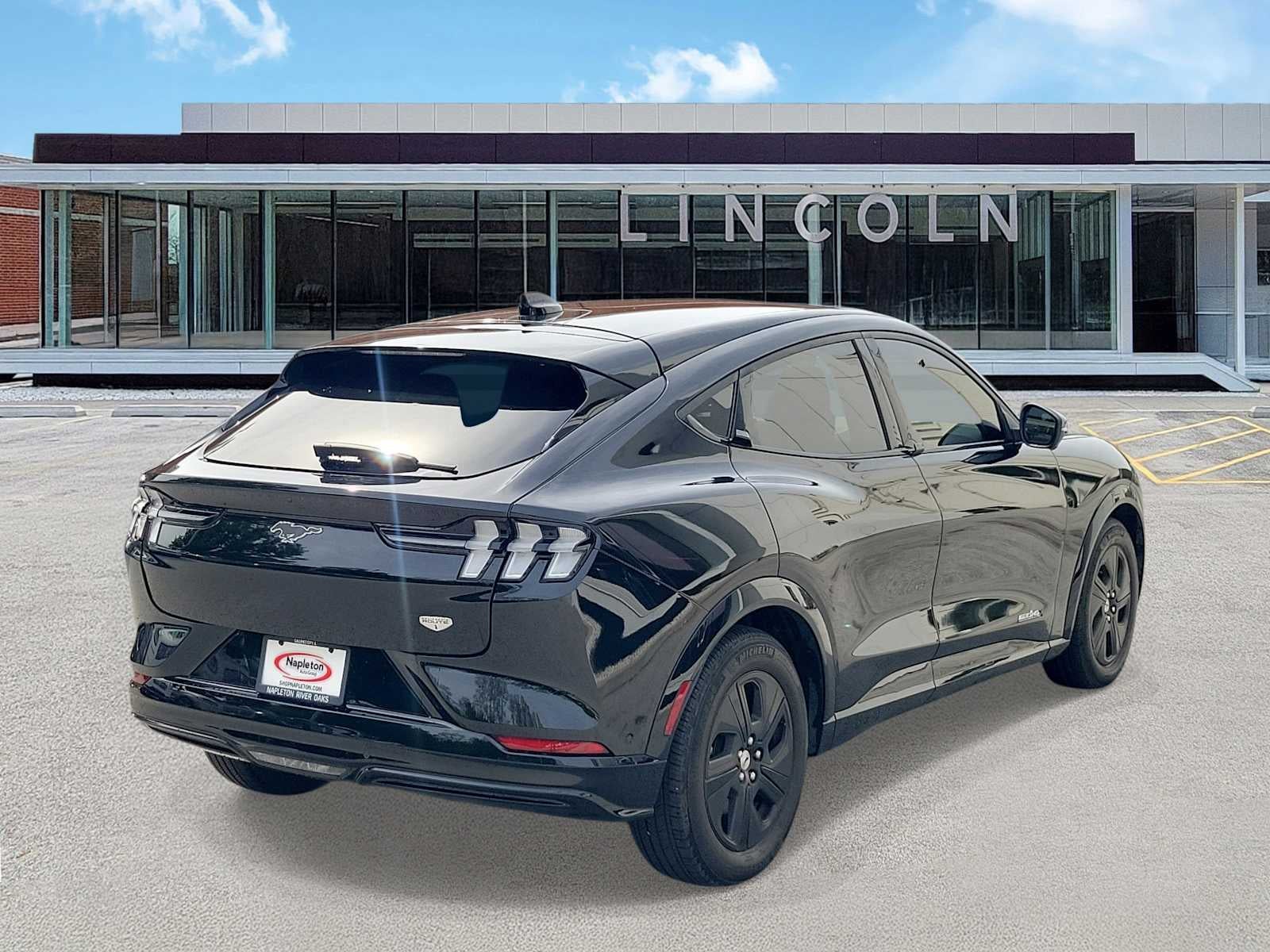 2023 Ford Mustang Mach-E California Route 1