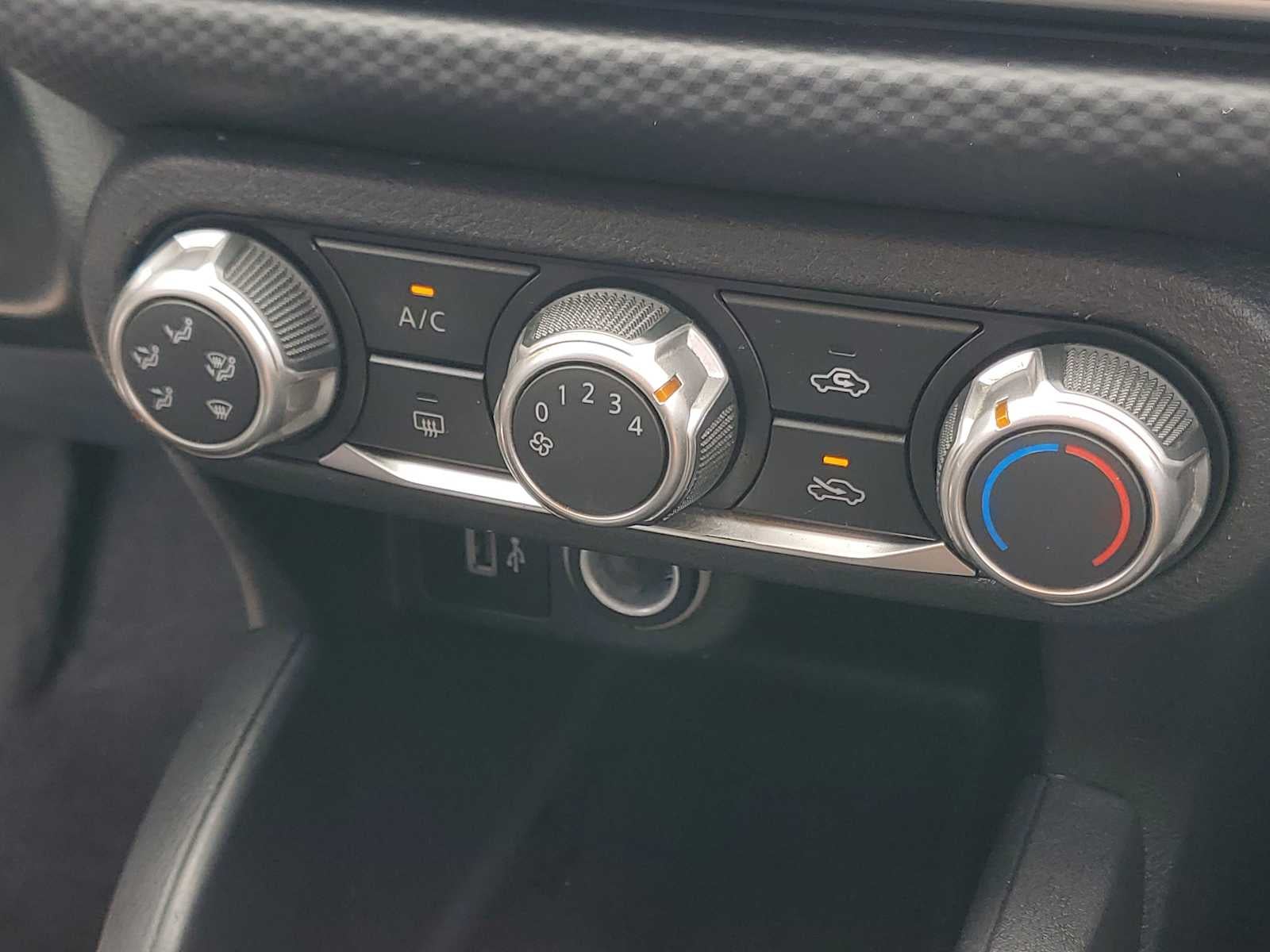 2023 Nissan Kicks S