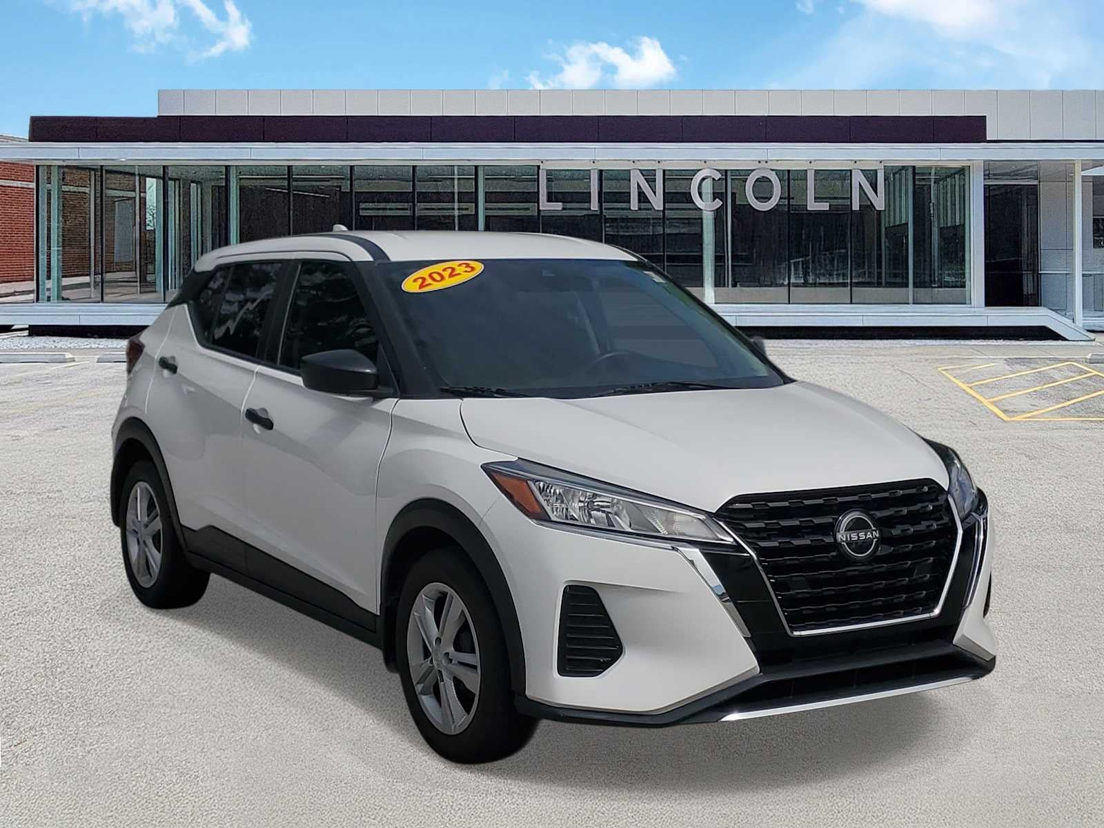2023 Nissan Kicks S