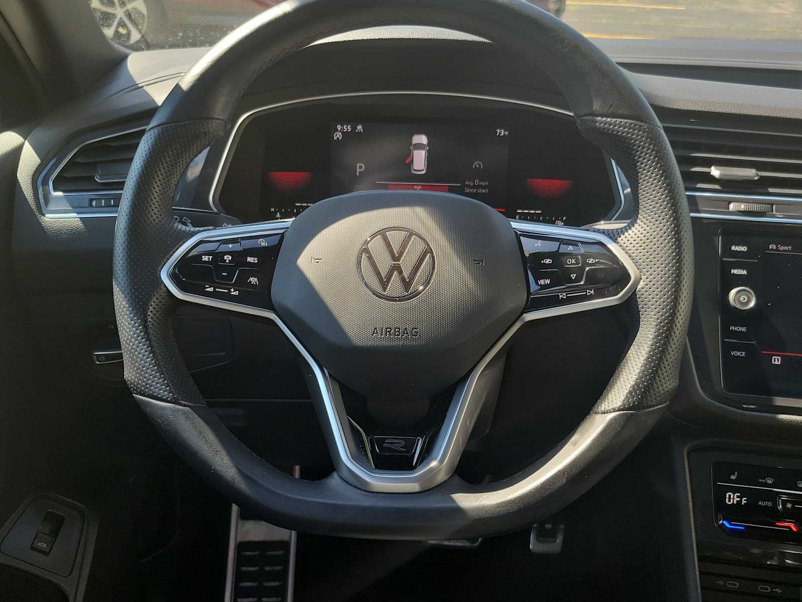 2022 Volkswagen Tiguan SE R-Line Black