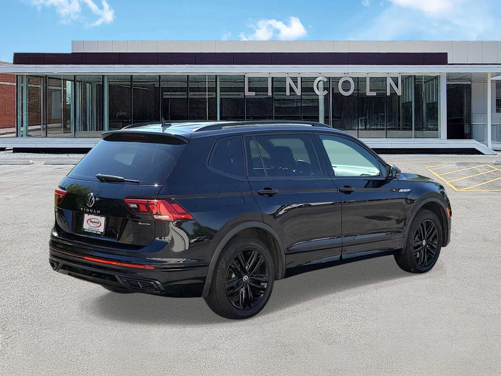 2022 Volkswagen Tiguan SE R-Line Black