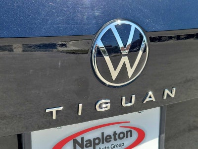 2022 Volkswagen Tiguan SE R-Line Black