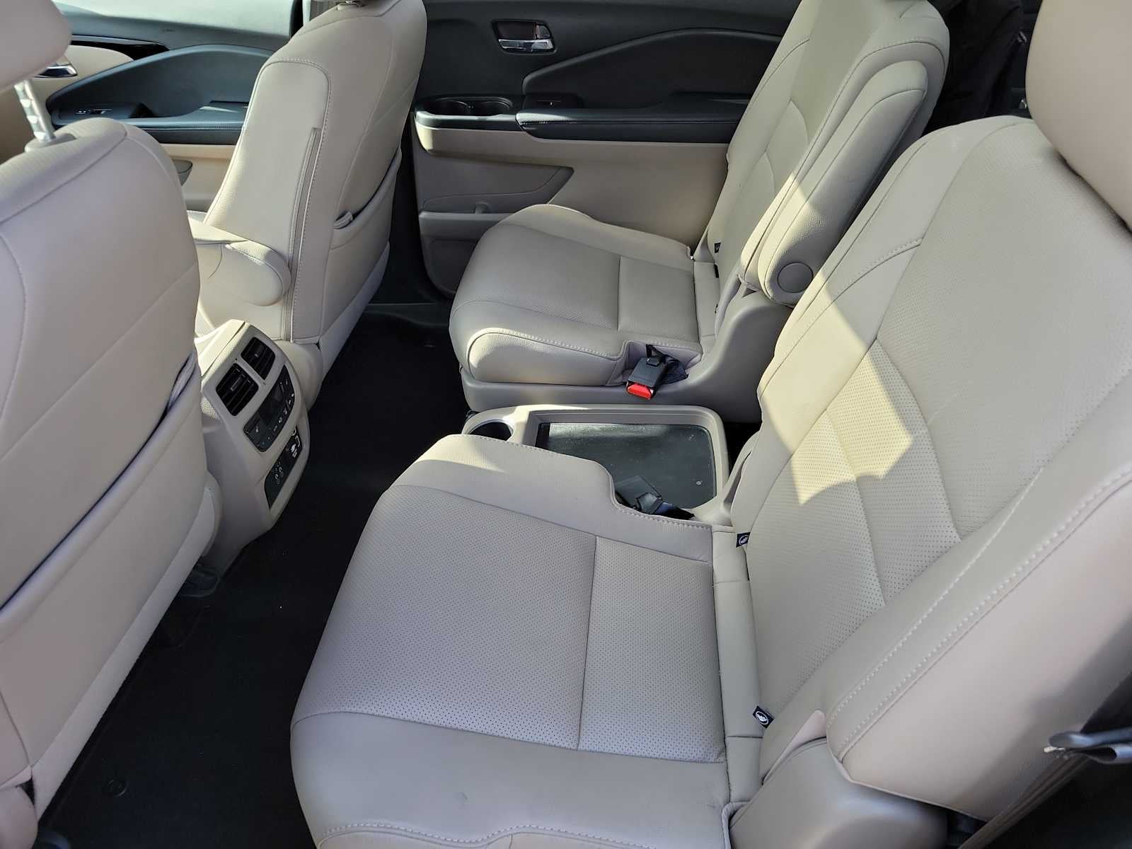 2021 Honda Pilot Elite