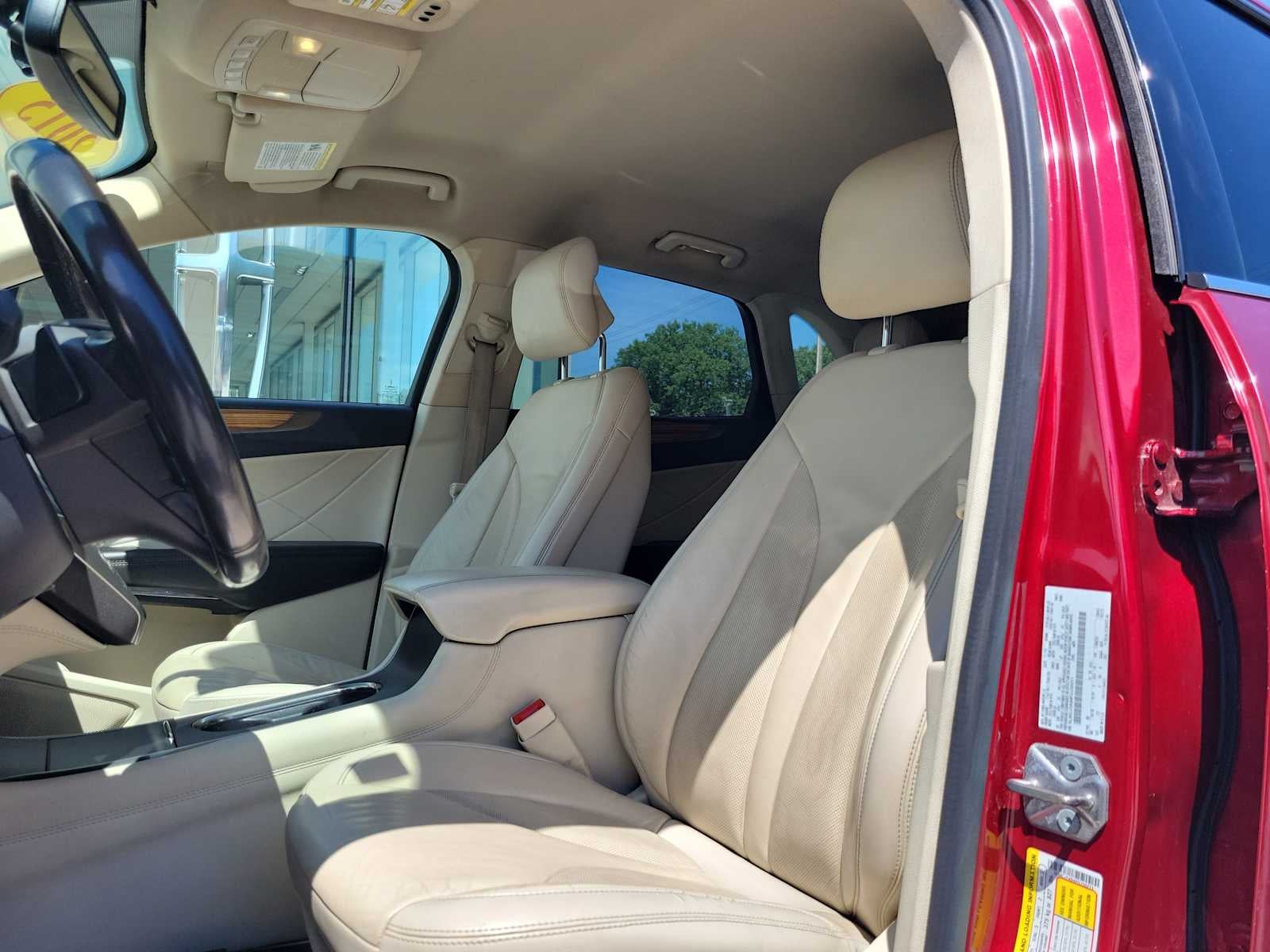 2015 Lincoln MKC Base