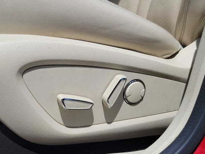 2015 Lincoln MKC Base