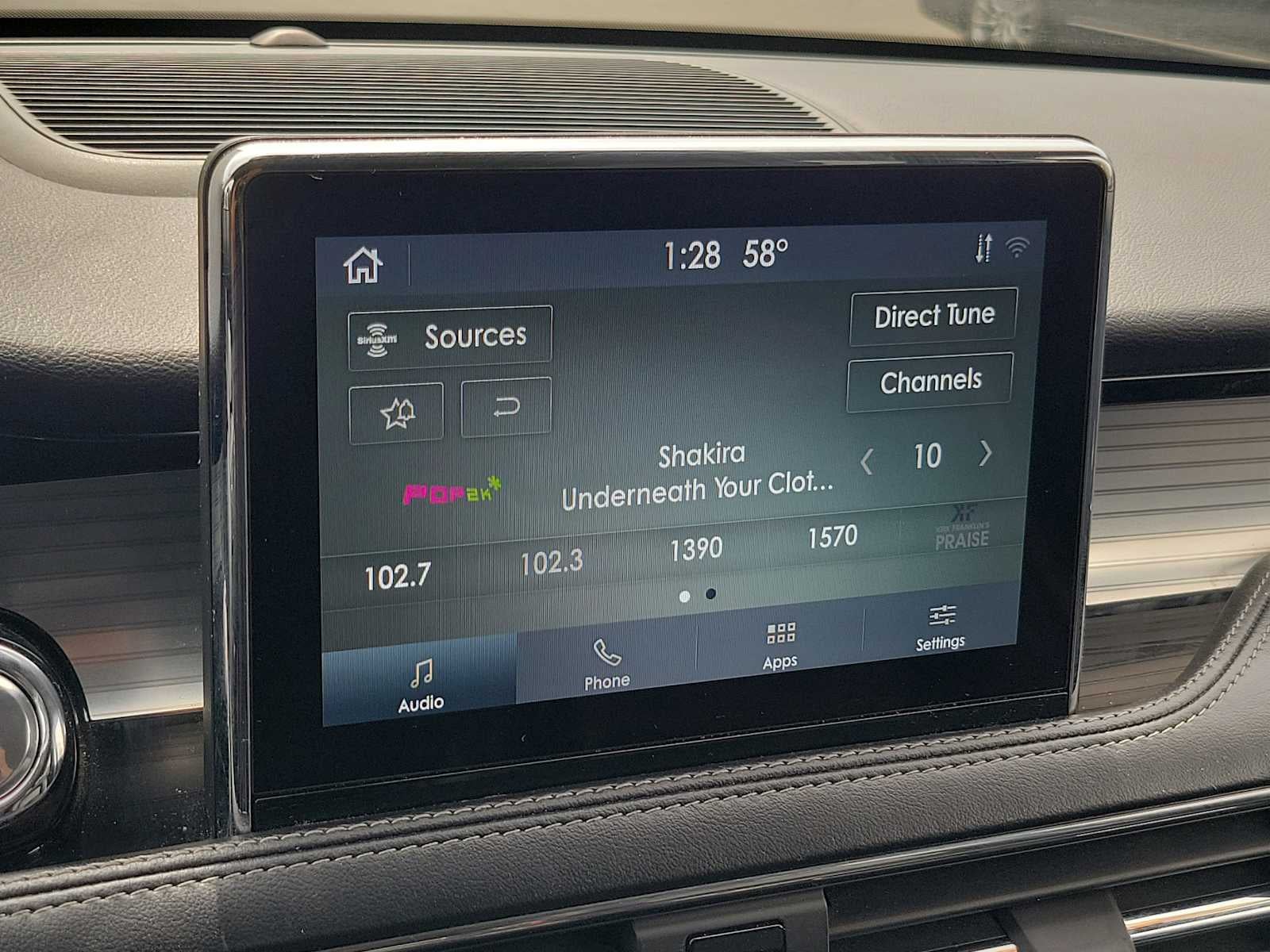 2022 Lincoln Corsair Standard